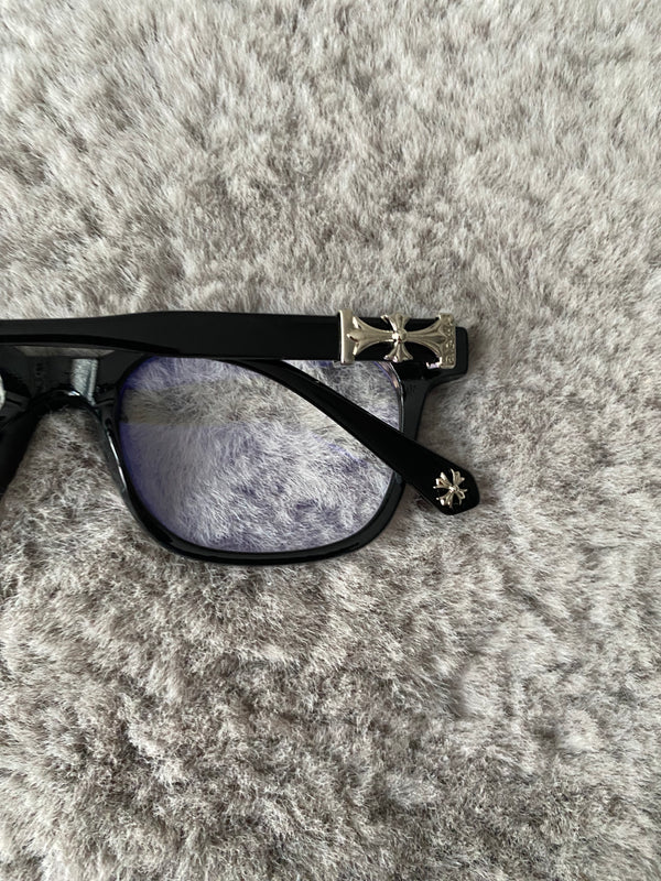 Chrome Hearts Akiniai