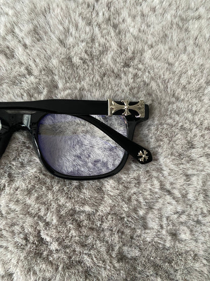 Chrome Hearts Akiniai