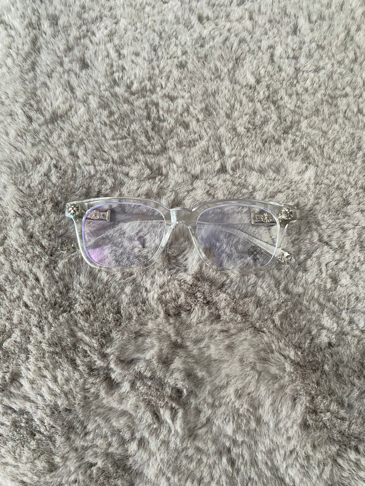 Chrome Hearts Akiniai